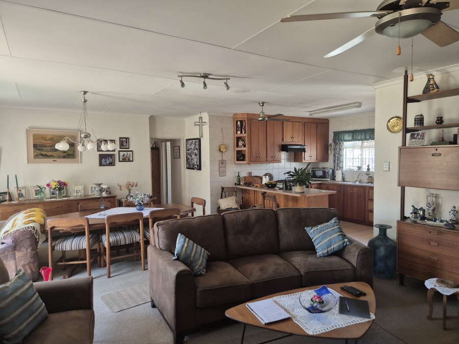 3 Bedroom Property for Sale in La Hoff North West